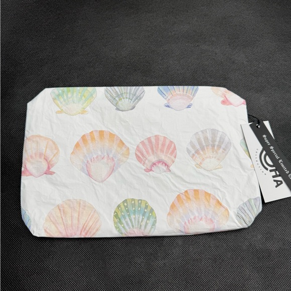 Aloha Collection Super Limited Edition Shells - Picture 4 of 7